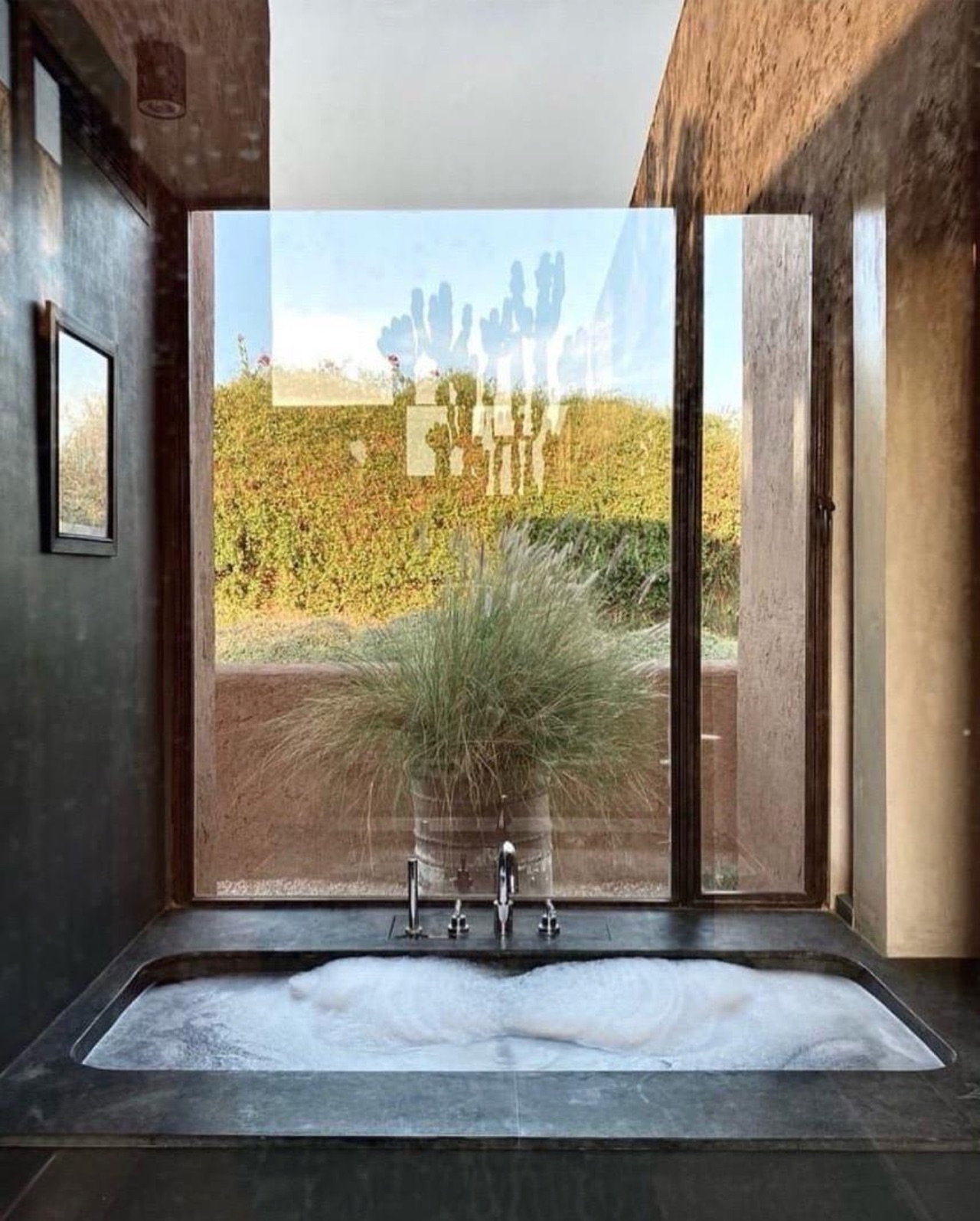 Villa Legend — WhatsApp Image 2026-02-06 at 13.07.04 (8).jpeg